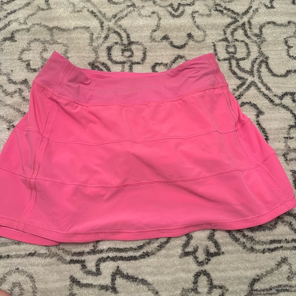 lululemon athletica Dresses & Skirts - Lululemon tennis skirt